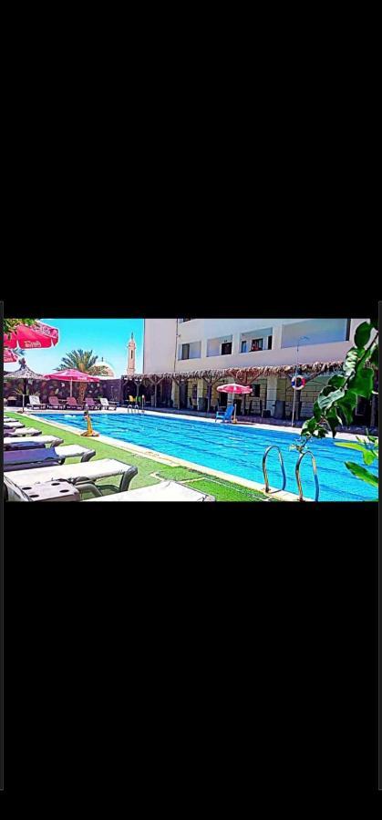 Dead Sea Lafamilia Albadwan Aparthotel Sweimeh Bagian luar foto